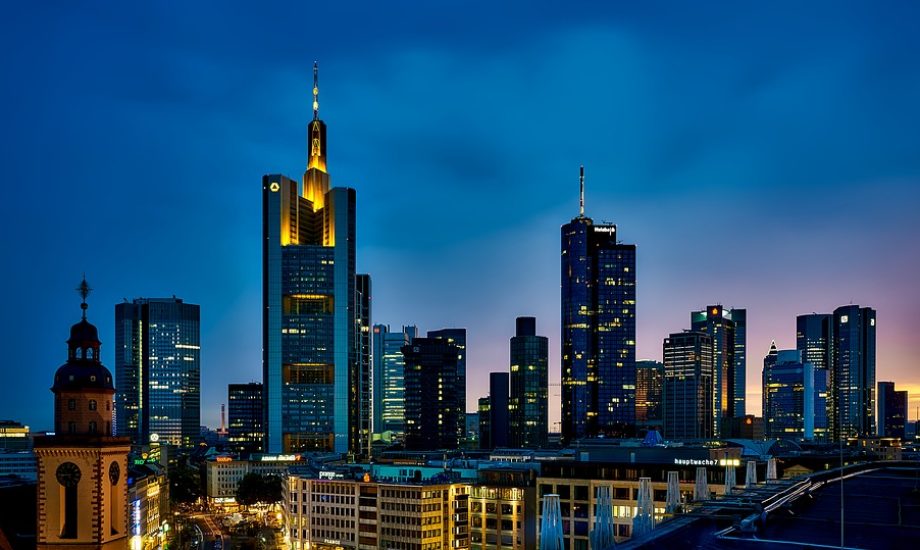 frankfurt-1804481_960_720